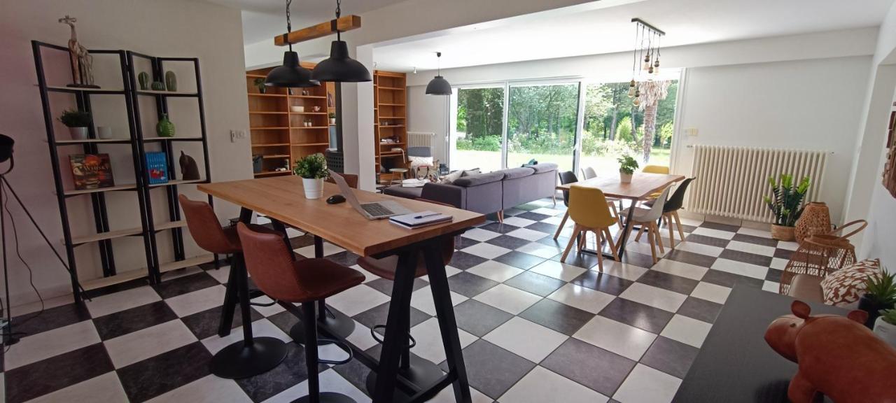 Magnifique Villa 5 Etoiles Avec Piscine Privee Parc 2 Ha La Chaize-le-Vicomte Exteriör bild