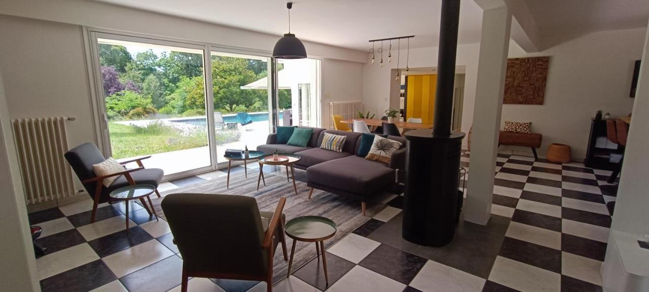 Magnifique Villa 5 Etoiles Avec Piscine Privee Parc 2 Ha La Chaize-le-Vicomte Exteriör bild