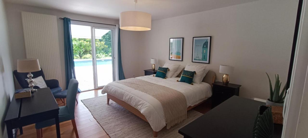 Magnifique Villa 5 Etoiles Avec Piscine Privee Parc 2 Ha La Chaize-le-Vicomte Exteriör bild
